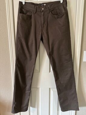 Dockers Men's Straight Fit Jeans in Dark Brown